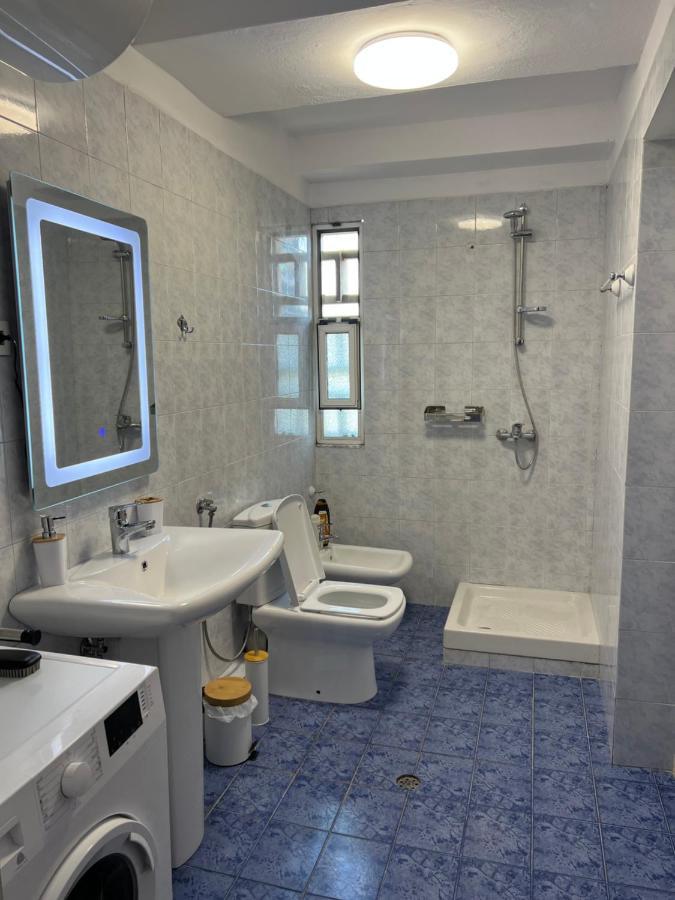 Apartment In Skanderbeg Square - Tirana Center 2 Zewnętrze zdjęcie