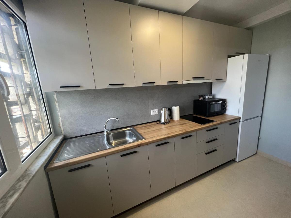 Apartment In Skanderbeg Square - Tirana Center 2 Zewnętrze zdjęcie