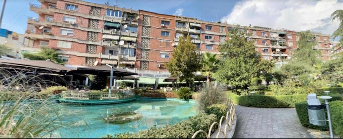 Apartment In Skanderbeg Square - Tirana Center 2 Zewnętrze zdjęcie