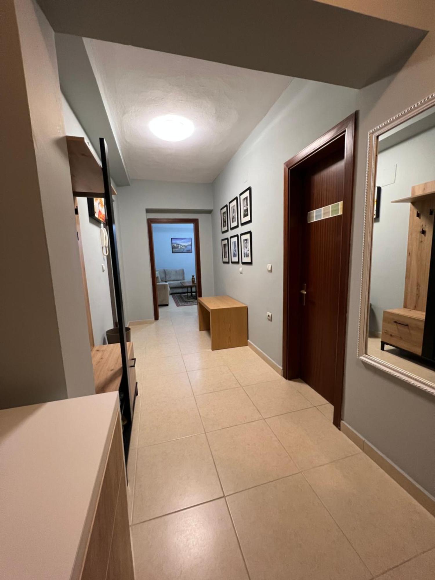 Apartment In Skanderbeg Square - Tirana Center 2 Zewnętrze zdjęcie