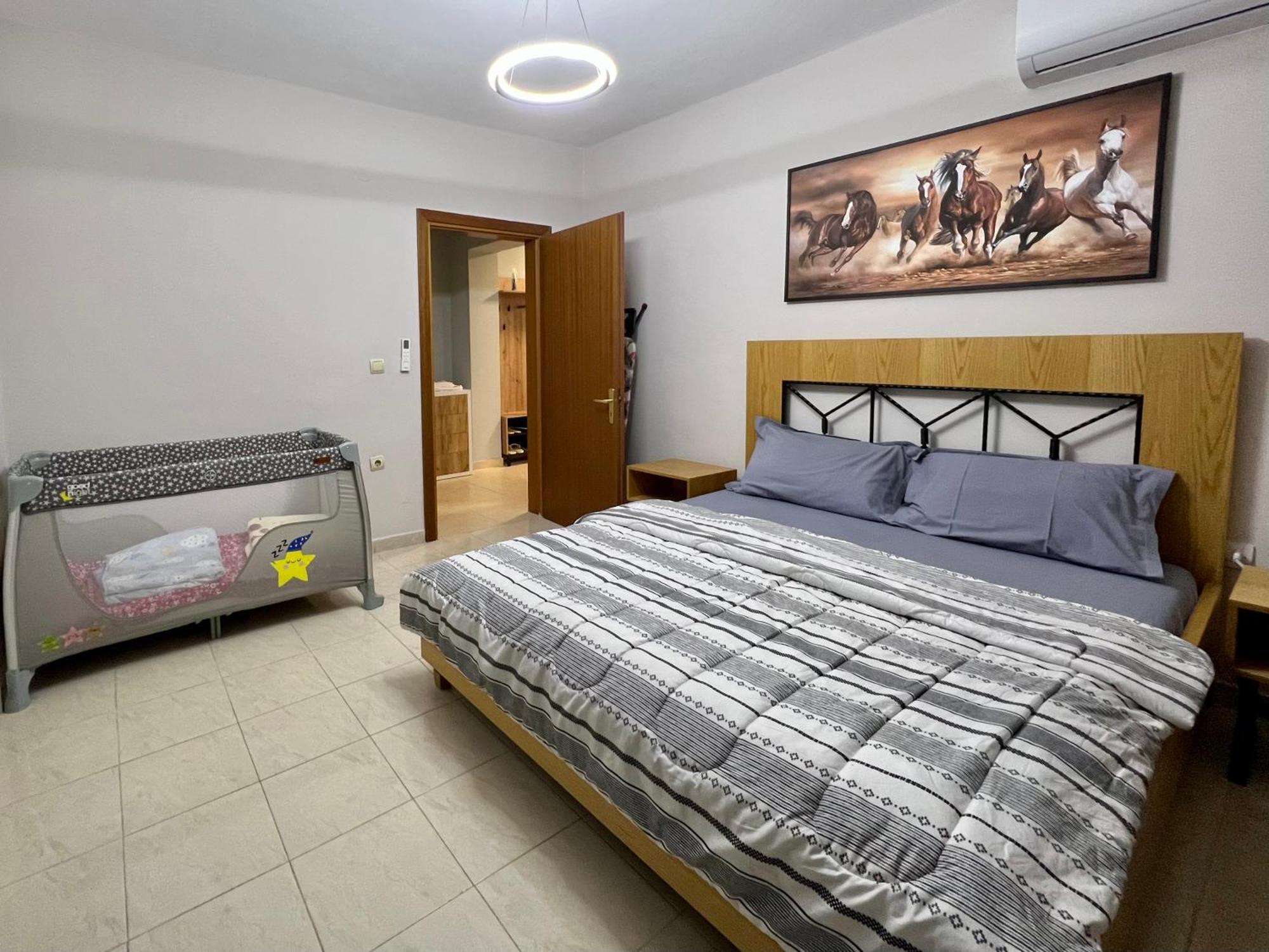 Apartment In Skanderbeg Square - Tirana Center 2 Zewnętrze zdjęcie