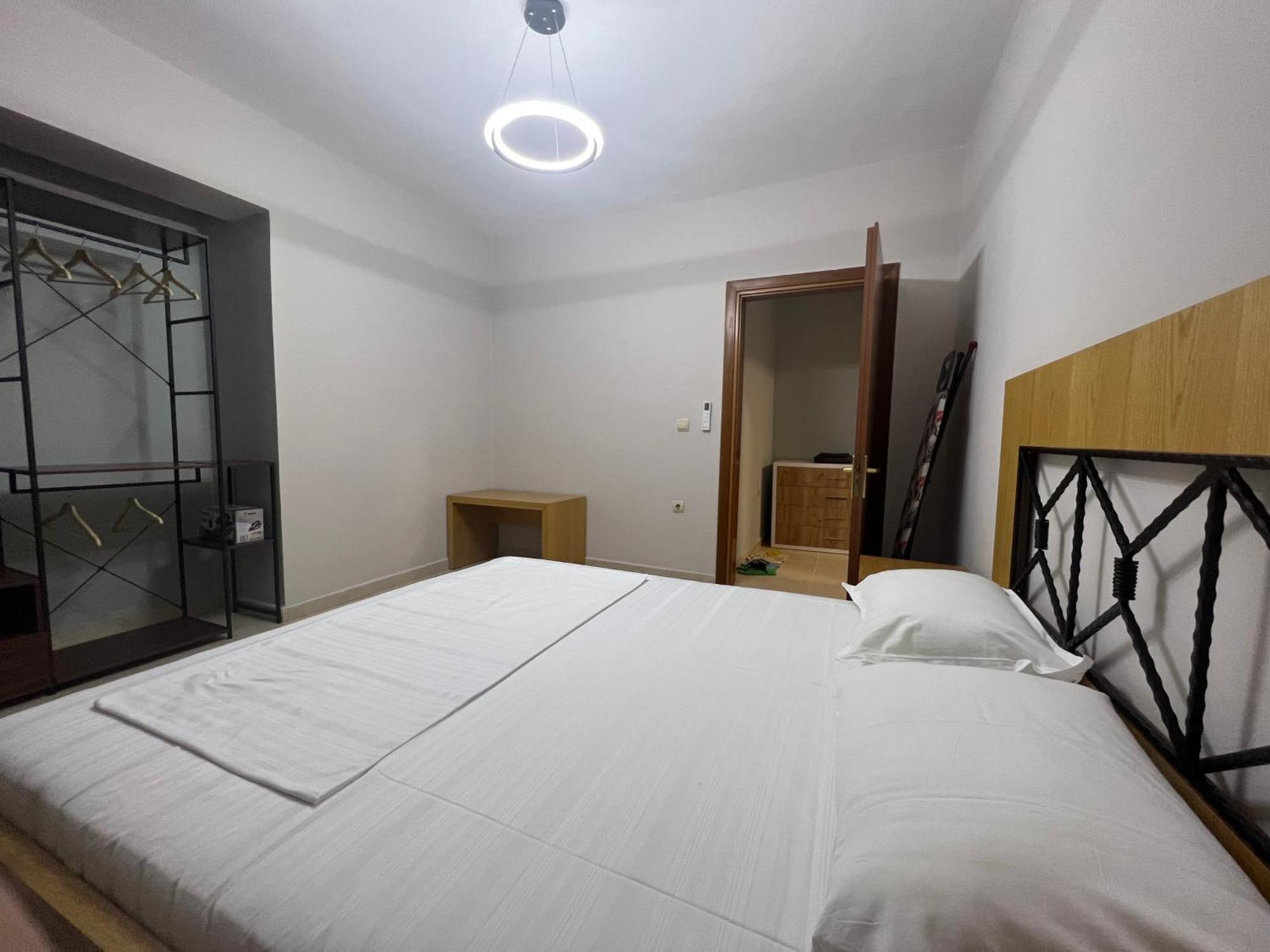 Apartment In Skanderbeg Square - Tirana Center 2 Zewnętrze zdjęcie